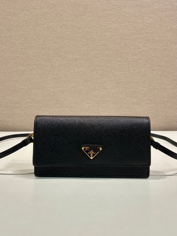 P Brand Triangle Gold Fashion Solid Color New Long Women's Autumn and Winter Versatile High-End Clutch Bag 1Nf059
