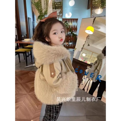 Women's children's winter coat with plush and thick fur coat, children's autumn and winter coat, women and children's upper coat, little girl's fur coat.