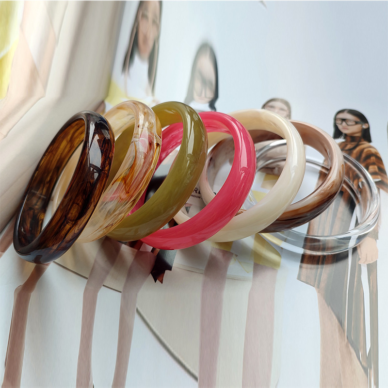 European and American Marble Multicolor Transparent Acrylic Bracelet Round Semi-transparent Resin Bracelet Bracelet Qingdao Cross-border Bracelet European and American Marble Multicolor Transparent Acrylic Bracelet Round Semi-transparent Resin Bracelet Bracelet Qingdao Cross-border Bracelet