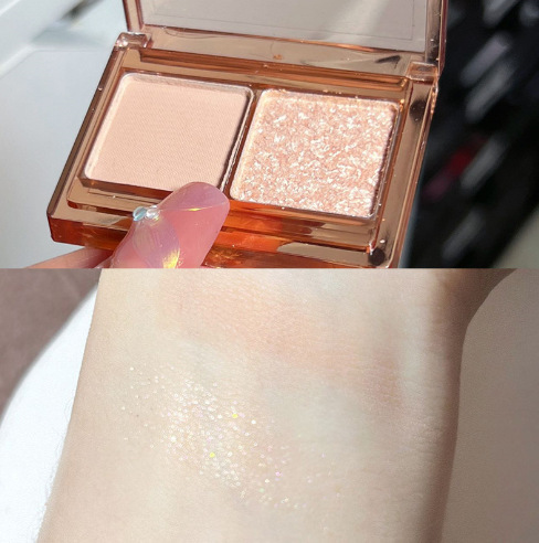 Pinkyfocus Vitality Girl Sombra de ojos de color bicolor nacarado gris mate rosa sosteniendo maquillaje para colorear paleta de sombras de ojos para mujer