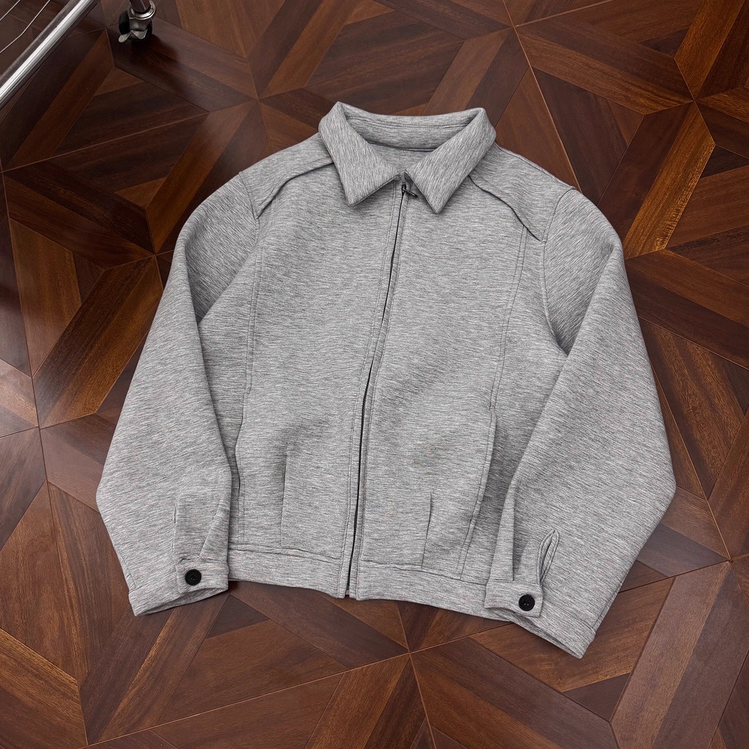 Men’s Heavyweight Cleanfit Jacket – Retro Minimalist Zipper Jacket (Black/Greyish, M-XXL)_voghion.com