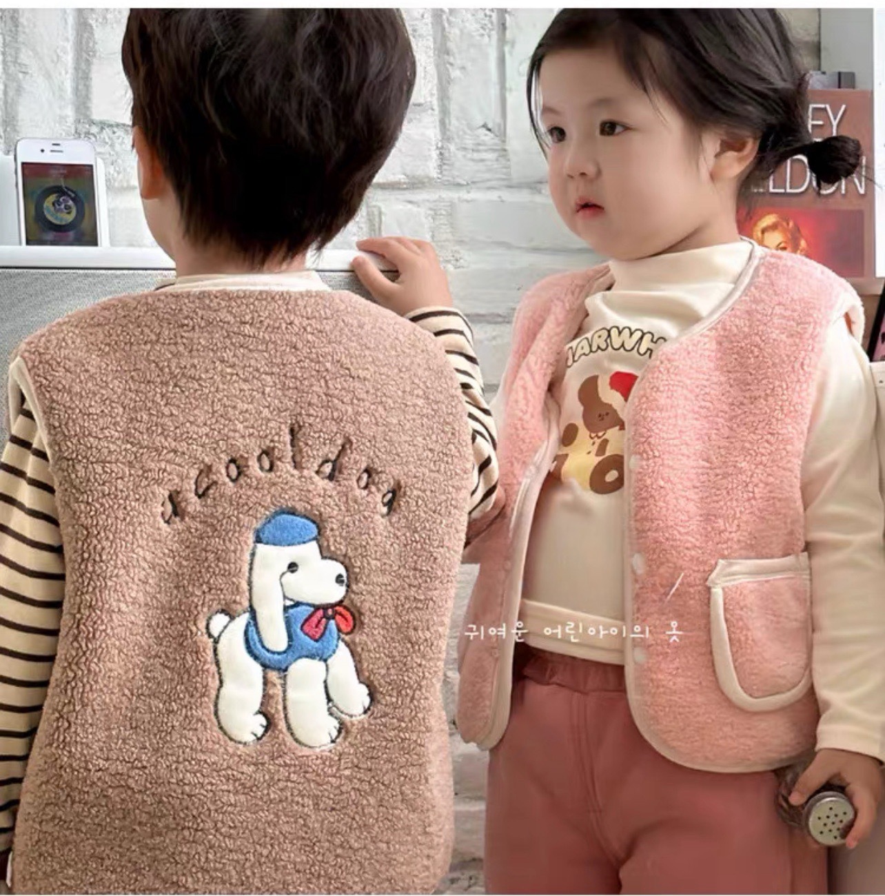 儿童羊羔绒卡通绣花韩版可爱马甲A类男女童冬季核心保暖加厚1批发