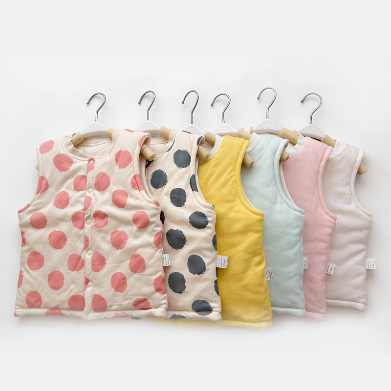 Machine-washable hand sanitizer, Xinjiang cotton children's cotton vest, cotton-padded clothing, student school uniform inner layer, thick and warm for boys and girls.