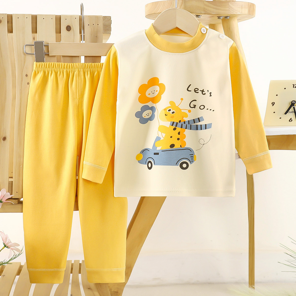 Cotton yellow car deer