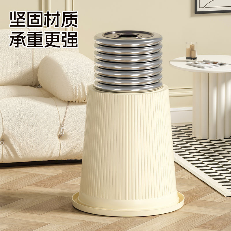 Plastic Trash Can for Home Use, Large Capacity, Suitable for Toilet, Living Room, Bathroom, Kitchen, Bedroom, Dormitory, with a Press Ring and Anti-Odor Feature Plastic Trash Can for Home Use, Large Capacity, Suitable for Toilet, Living Room, Bathroom, Kitchen, Bedroom, Dormitory, with a Press Ring and Anti-Odor Feature