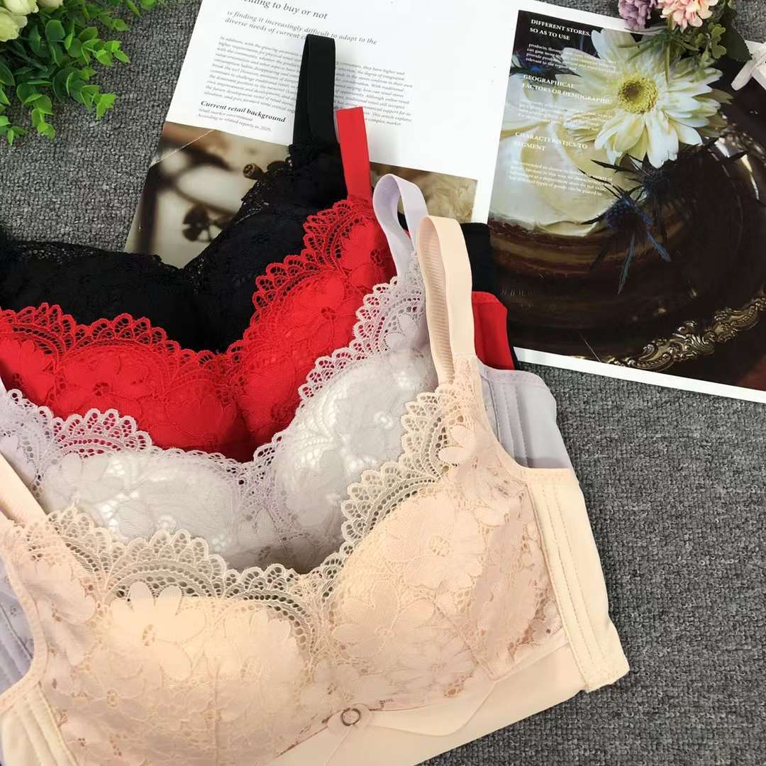 Nuevo sujetador sin anillo de acero de moda de encaje jacquard transpirable y cómodo, ropa interior de alta calidad, delgada y gruesa de cuatro botones para mujeres