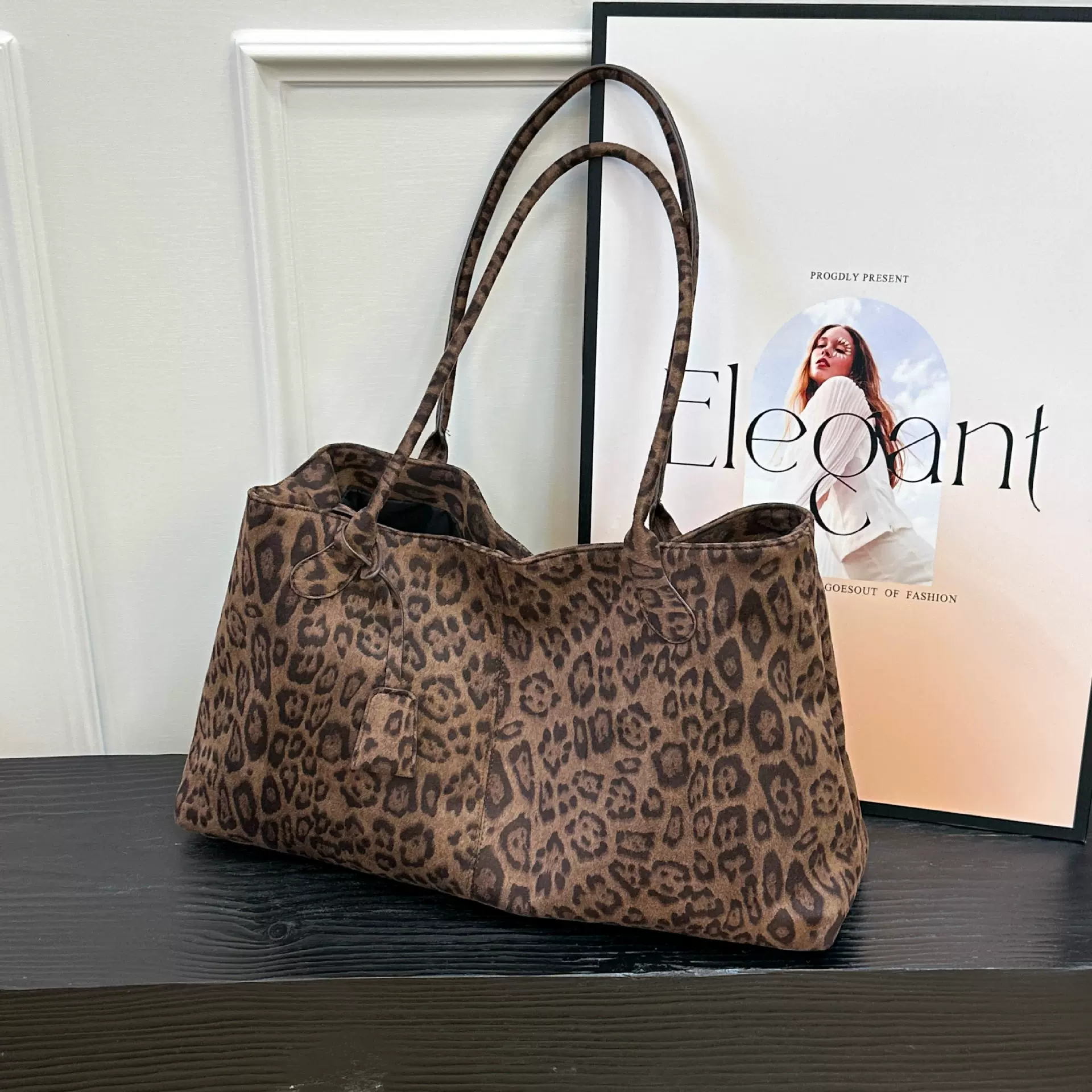 时尚托特包包大容量女百搭单肩包休闲慵懒手提通勤包跨境