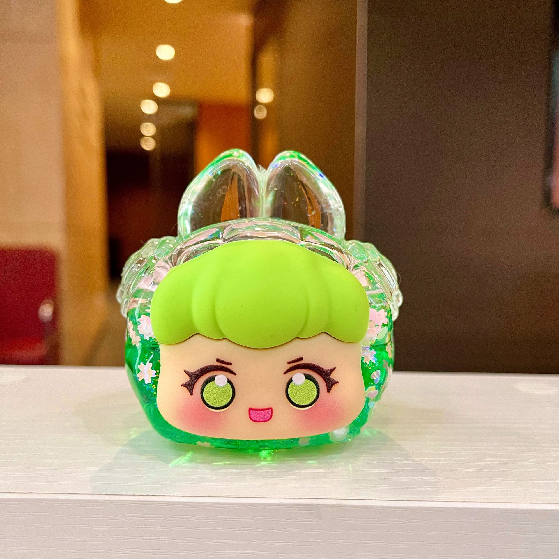 크고 빛나는 깜박이는 꿈 토끼 [녹색]