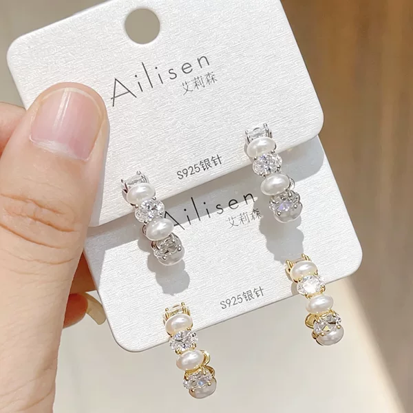 S925 silver needle pearl and cubic zirconia C-shaped hoop earrings, French-style luxury earrings for women, wholesale from a niche jewelry manufacturer