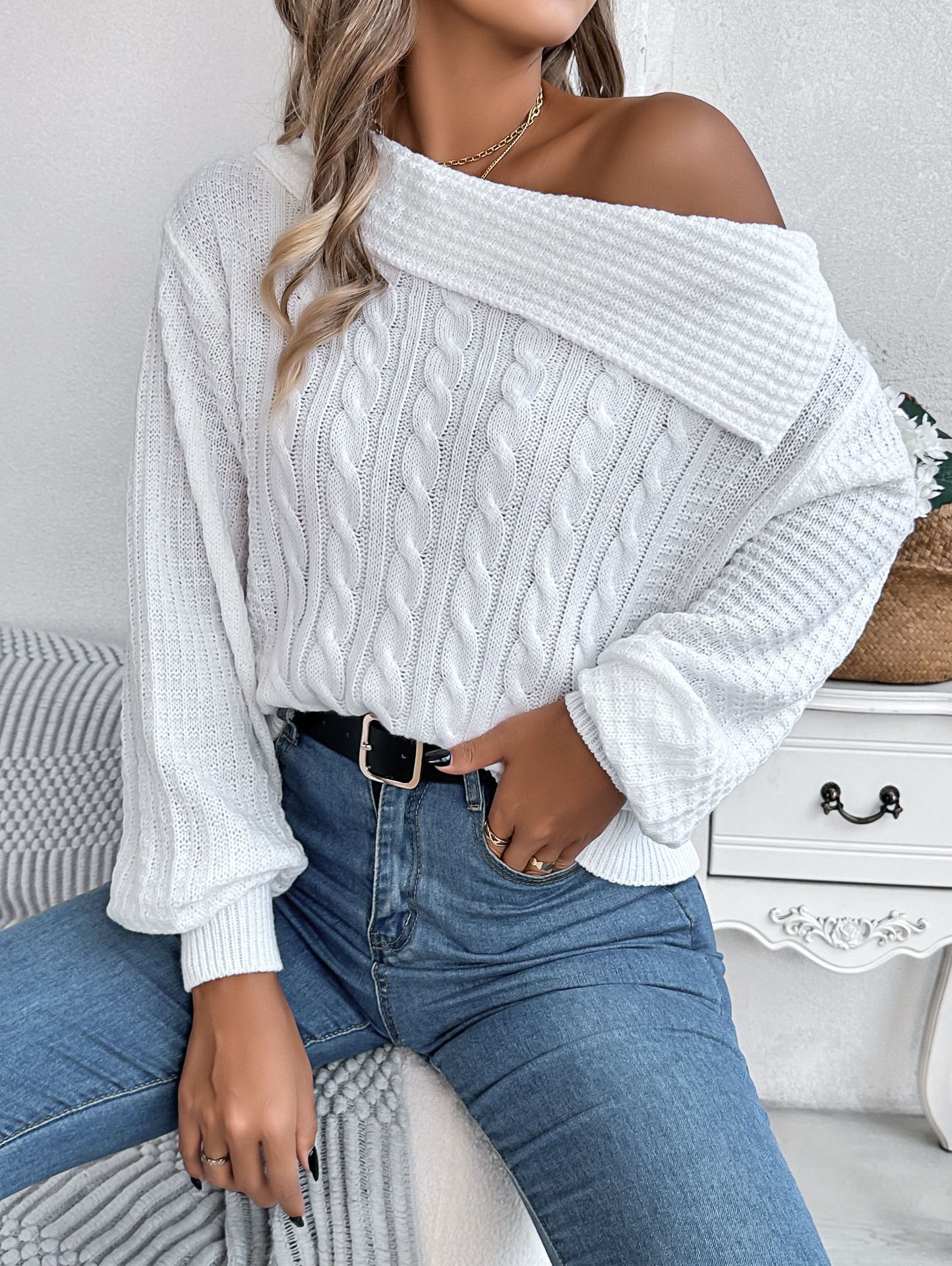 Women's Sweater Off Shoulder Lapel Twist Long Sleeve Pullover_voghion.com
