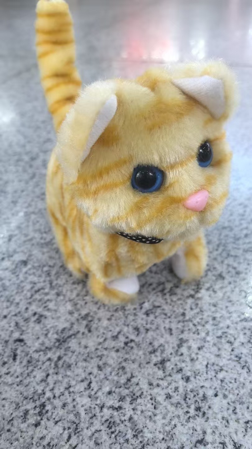 Cat model [yellow] meows