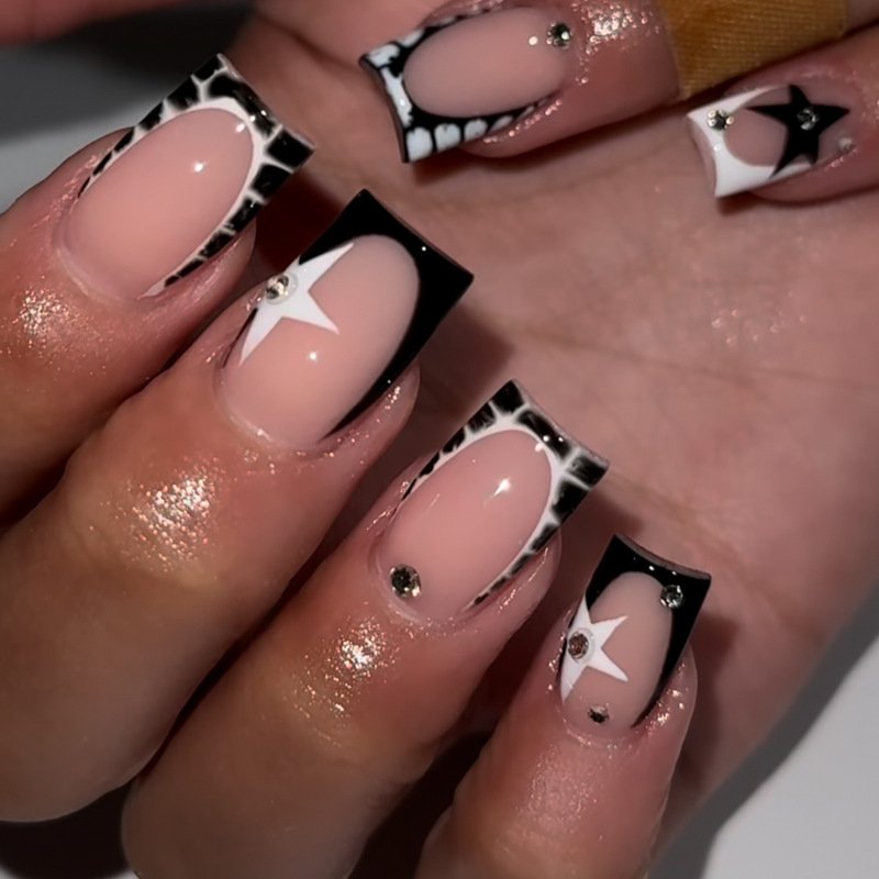 Cross-Border Manicure Nails, Wearable Nails, Medium-Length Black Five-Pointed Star Leopard Print Fake Nails, Simple Diamond Nail Stickers