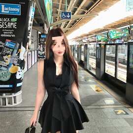 黑色辣妹收腰蕾丝连衣裙女夏季纯欲风裙子图片色薄纱修身型有吊牌