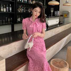 2023年新品夏季女装粉色水溶蕾丝大领结装饰短袖连衣裙大摆长裙子