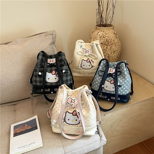 �WԺ�L��ykitty���KˮͰ��Ů�̽������Y�μ�����ֵ�����p���