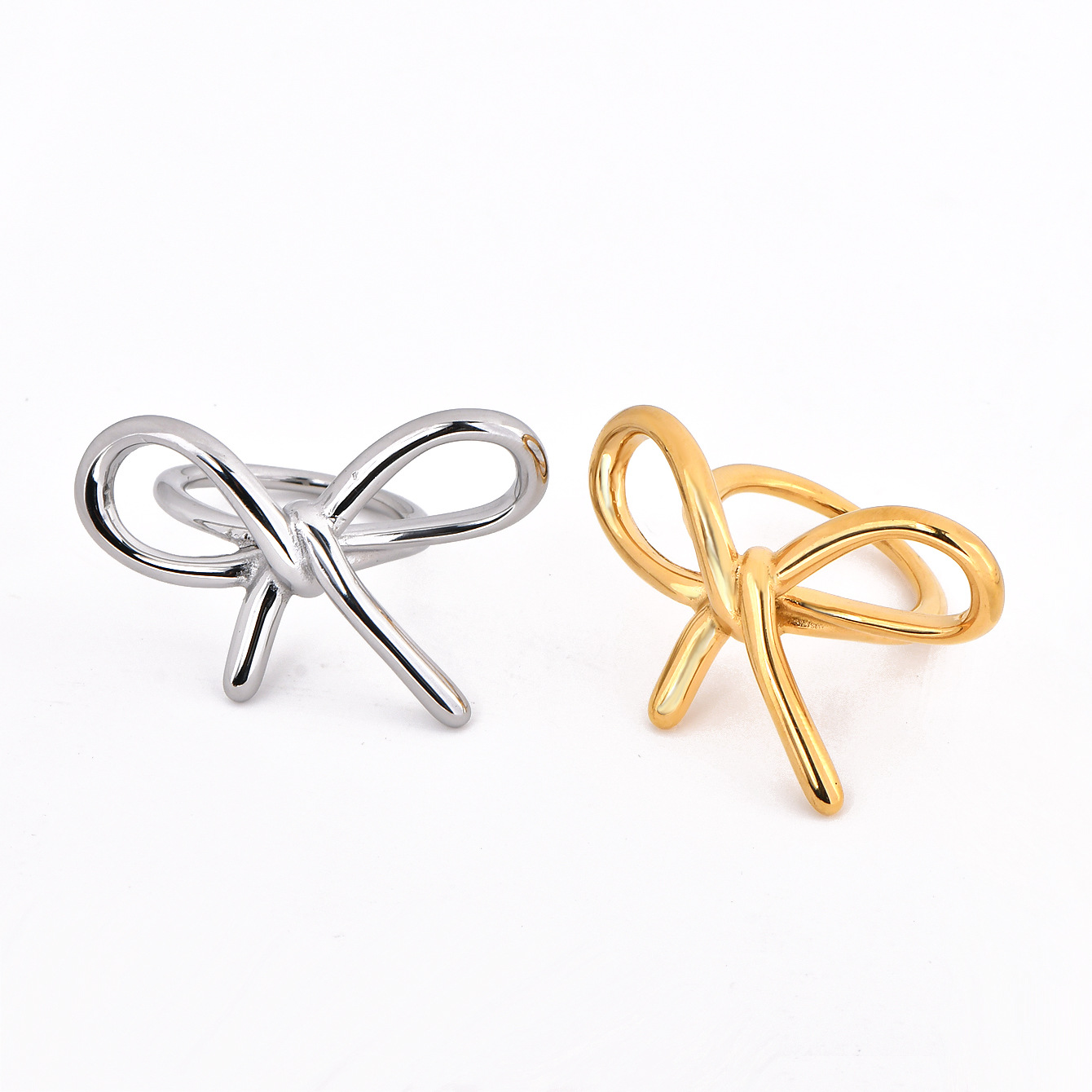 304 Stainless Steel Material PVD Coated Real Gold Plated Bow Knot Stainless Steel Sweet Simple Style Waterproof Non Tarnish Rings