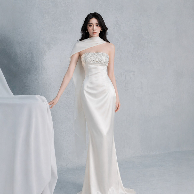 French-Style Bridal Robe for Women, 2026 New Model, Satin Fairy-Like Halter Neck, Light Luxury Niche Engagement Dress 2250