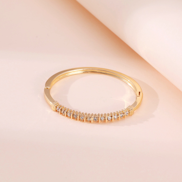 Simple Alloy Geometric Lines Diamonds Bracelets display picture 7