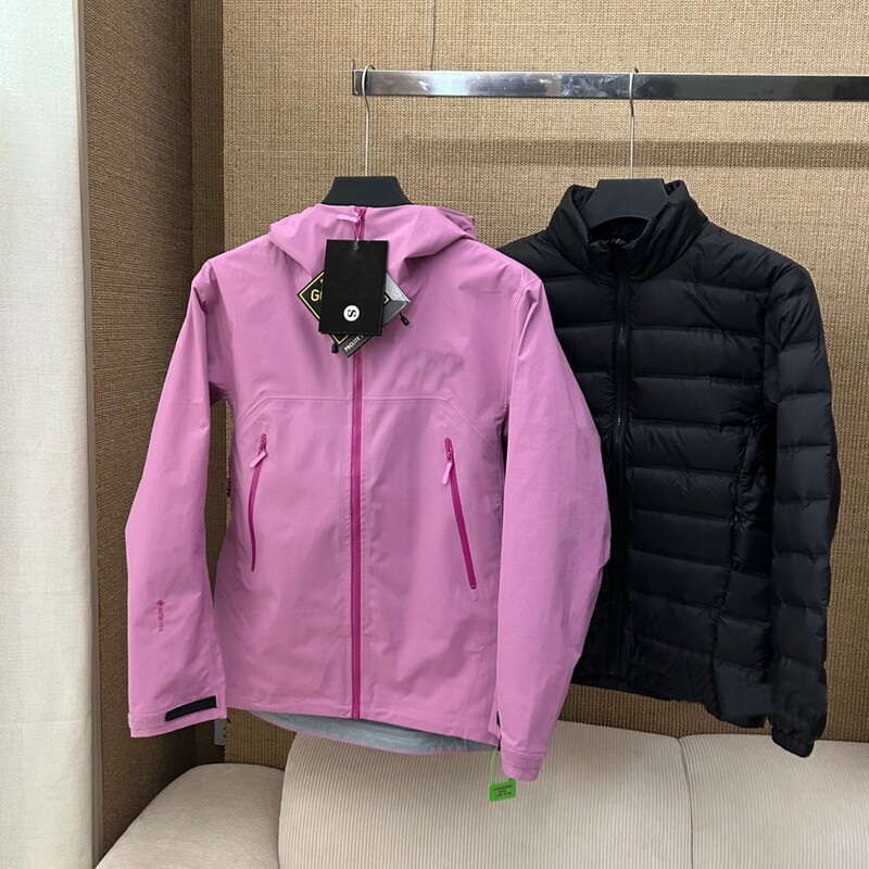 Sl Jacket Outdoor Windproof Windproof Cycling and Climbing Three-In-One Cardigan Niaojia Chaoxia Pink Same Style for Men and Women Sl Jacket Outdoor Windproof Windproof Cycling and Climbing Three-In-One Cardigan Niaojia Chaoxia Pink Same Style for Men and Women