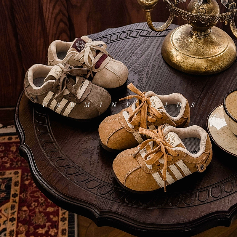 Кожаная обувь для мальчиков и девочек повседневная ретро кроссовки весна и осень новые детские кроссовки на мягкой подошве