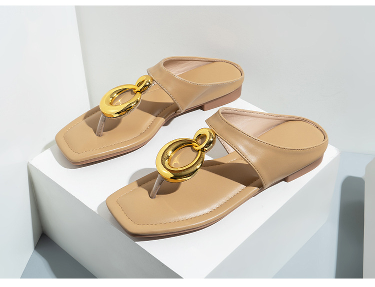 Women Flip Flops New Casual Flat Slippers Female Slides Versatile Square Head Hollow Ladies Sandals_voghion.com