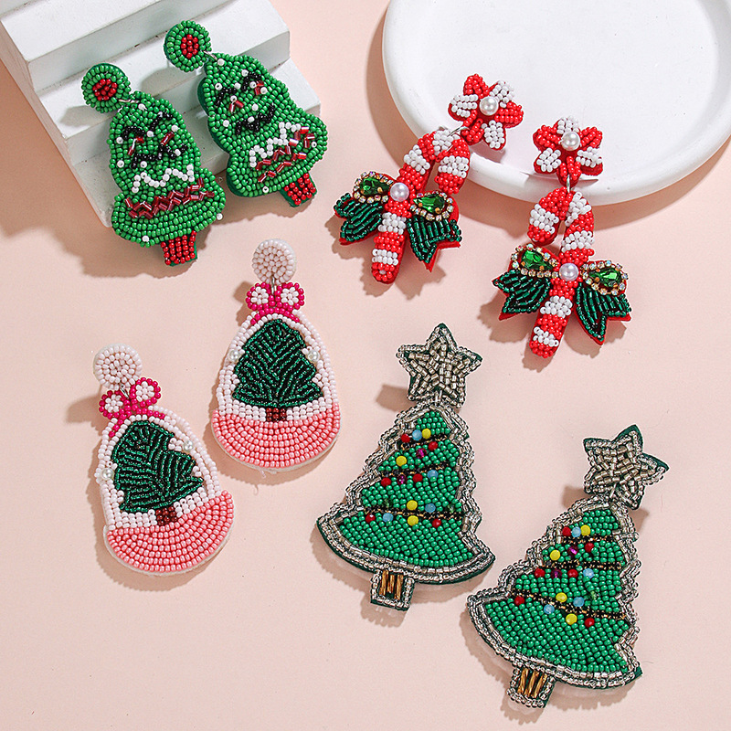 欧米のクロスボーダークリスマスツリーのイヤリングの個性は誇張しています。|undefined