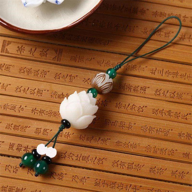 Creative hand-woven white Bodhi Lotus mobile phone pendant couple U disk key chain lanyard for men and women Creative hand-woven white Bodhi Lotus mobile phone pendant couple U disk key chain lanyard for men and women