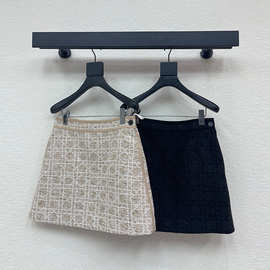 南油2025秋冬新款高端女装戴妃藤格纹编织粗花呢半身短裙