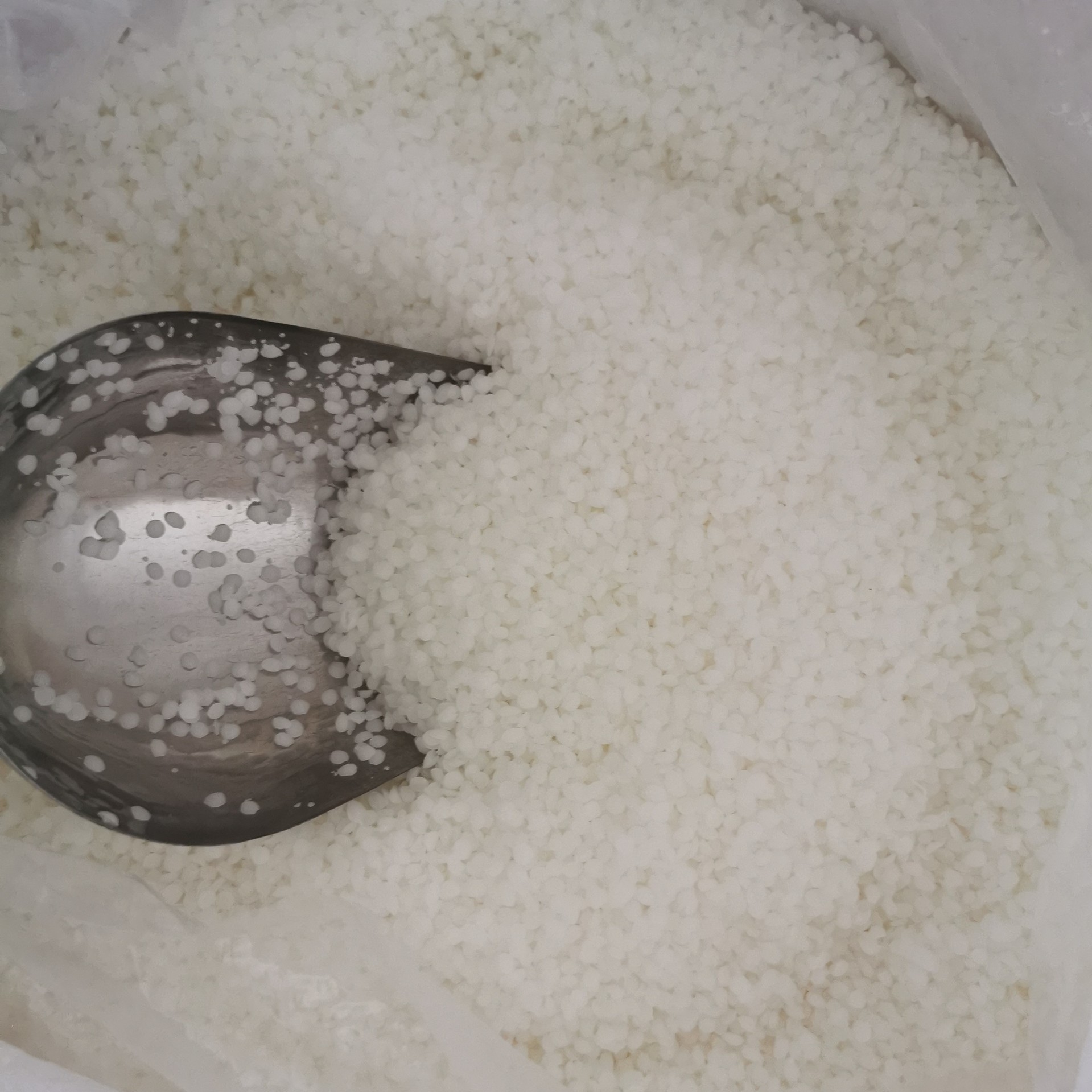 天然蜂蜡 颗粒状蜂蜡 白蜂蜡 蜂蜡蜡烛原料 香薰蜡烛白蜂蜡原料