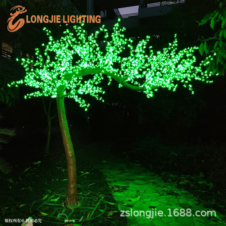 2592�� ��2.2�� ӭ������ �߲�ͬ���� RGB��ɫ����