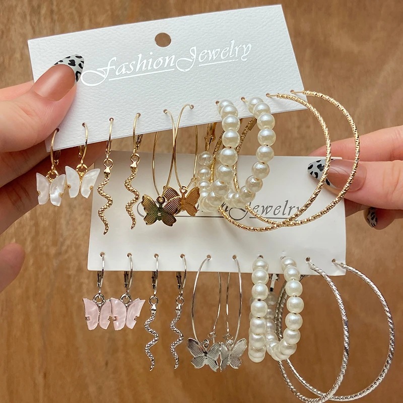 欧美跨境新款珍珠女士耳环 复古金色耳圈套装6件套Earrings Set 欧美跨境新款珍珠女士耳环 复古金色耳圈套装6件套Earrings Set