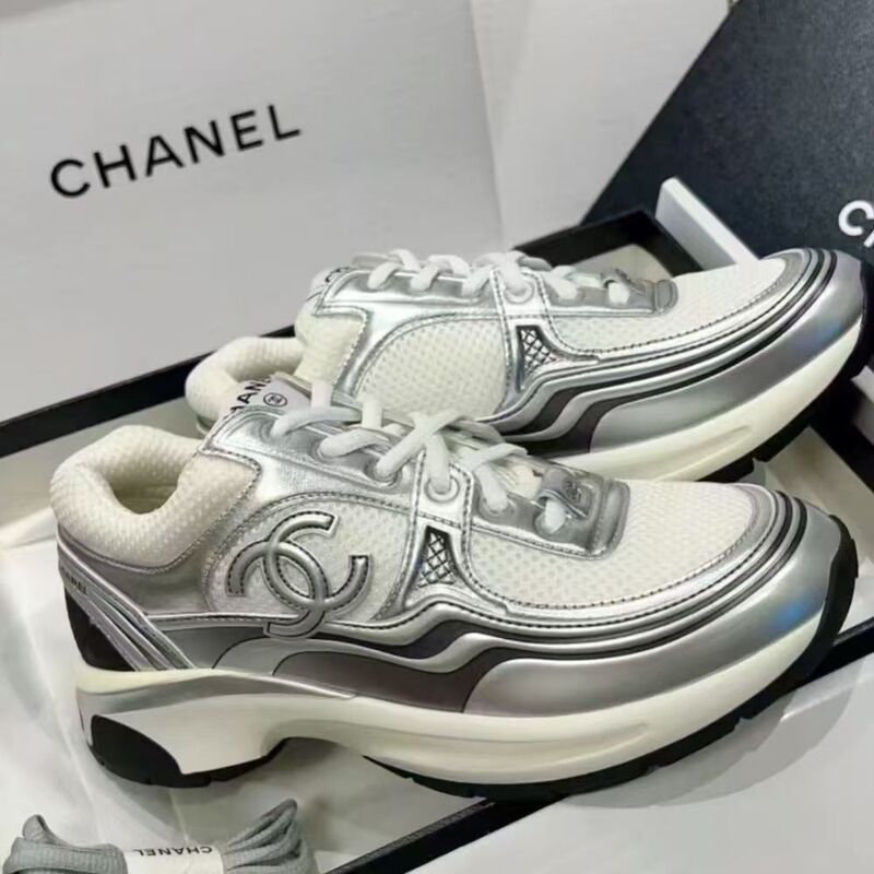 New cross-border foreign trade Putian shoes, Chanel-style gold and silver sneakers, couple's casual dad shoes for men and women