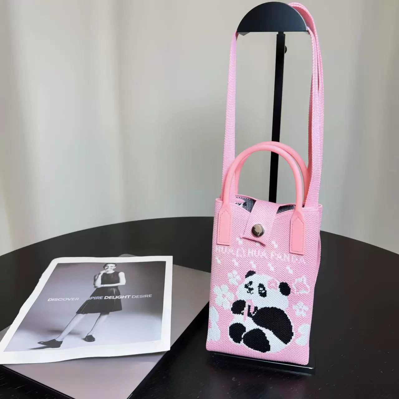 One-shoulder bag, small clutch bag