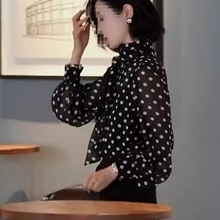 防晒衬衫设计轻熟风新款女装雪纺上衣气质波点感小众法式2025
