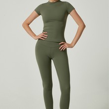 欧美新款短袖长袖短裤长裤瑜伽服户外运动健身套装跑步女yoga set