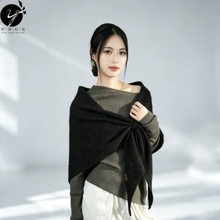 阳潮皖美羊毛披肩高级感百搭韩系保暖亮片三角巾护颈针织防晒披肩