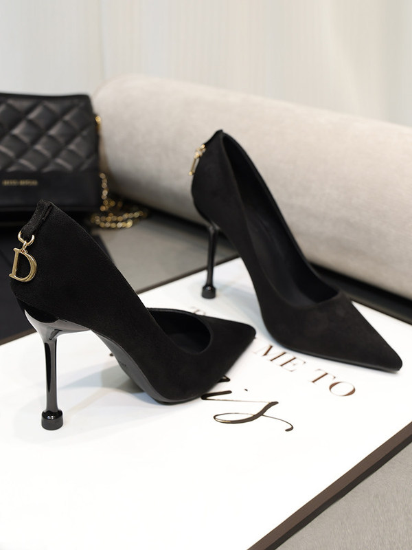 Spring 2026 New Style High-End Elegant Black Pointed-Toe Stiletto High Heels for Women, Comfortable for Work, French Style