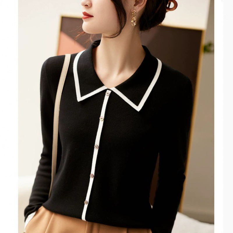 Женская одежда 2025: новый вязаный свитер с воротником и длинными рукавами в стиле колор-блок для весны и осени, свежий дизайн