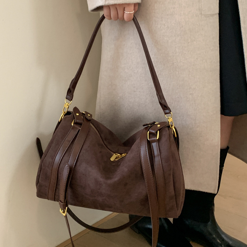 Cross-Border Retro Suede Boston Bag For Women, New Large Capacity Commuter Underarm Shoulder Bag, Trendy Crossbody Bag