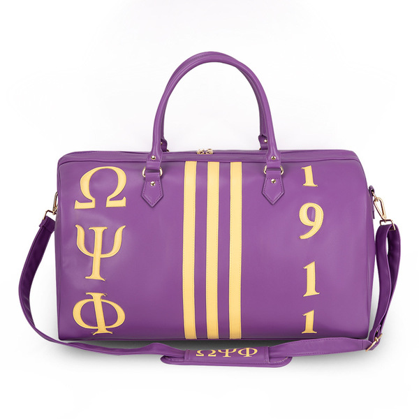 capacious shoulder bag