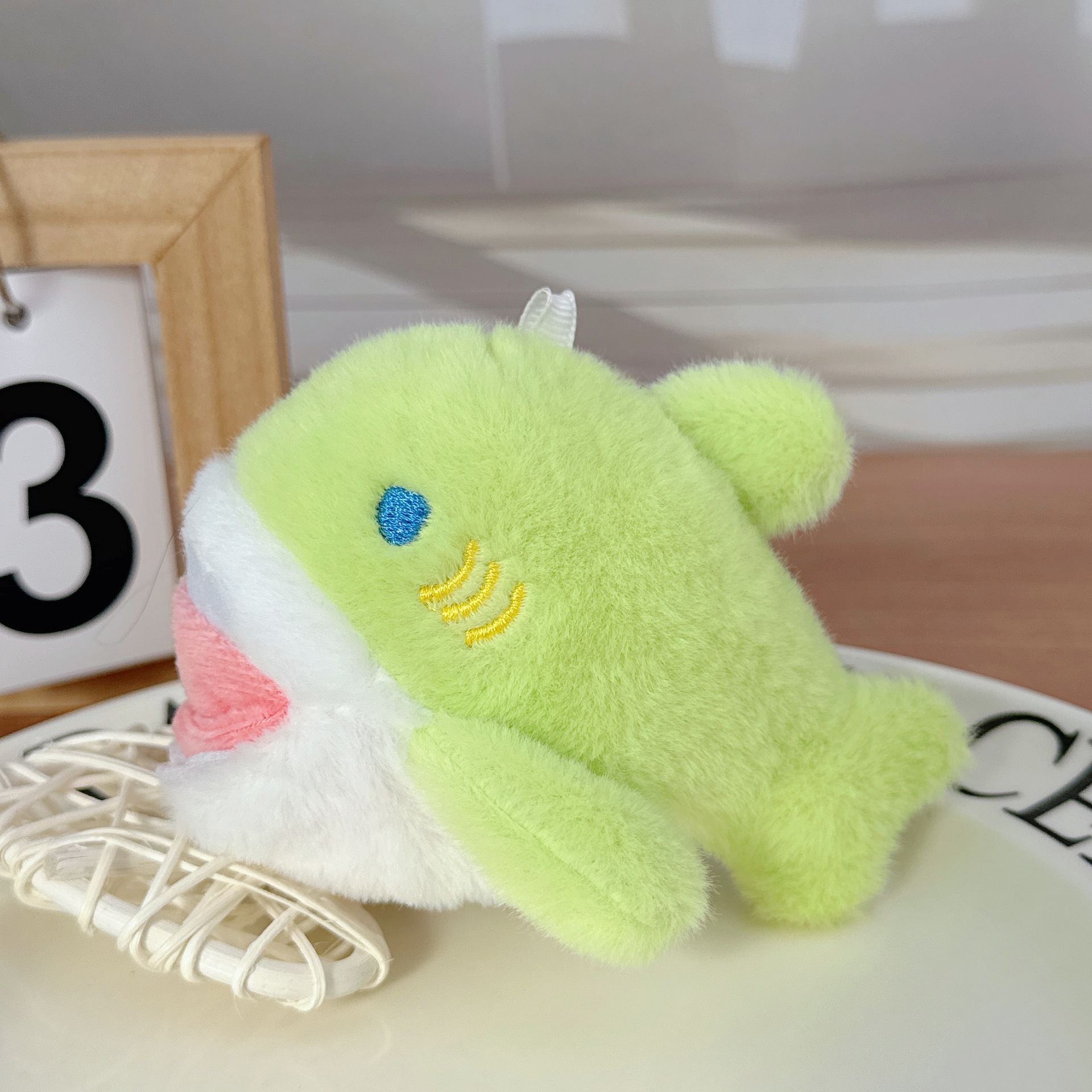 Tiktok Transfronteriza Popular tiburón ballena simulación de peluche de juguete llavero colgante criatura marina Ragdoll muñeca