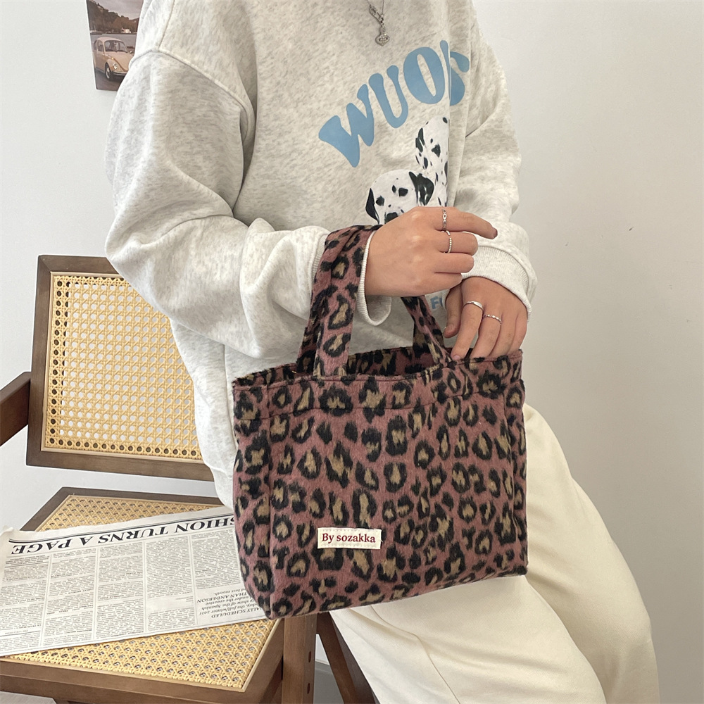 311021 Simple ins retro style woolen multi-color handbag for women, 2023 new checkered autumn and winter women's bag undefined