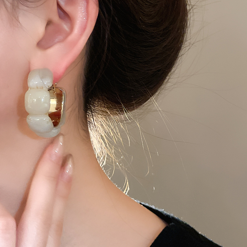 23g Weight 925 Sterling Silver Ear Needle Material Earrings Classification 1 Pair Quantity Daily, Street Occasion Resin Material Geometric Pattern All Seasons Season Women's Gender Plating Design Simple Style Style 1 Pair Simple Style Geometric Plating Resin Earrings 16