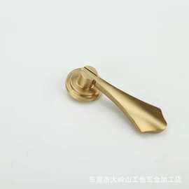 黄铜拉手