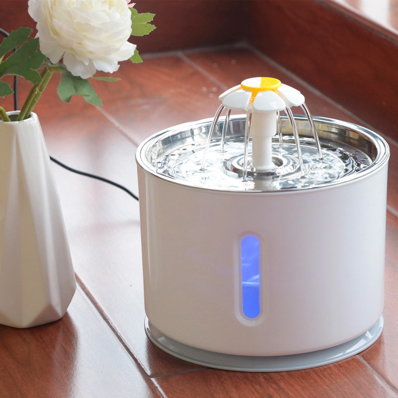 American Pet Light Pet Flower Automatic Water Dispenser Cat and Dog Water Feeder Pet Drinking Water Feeder