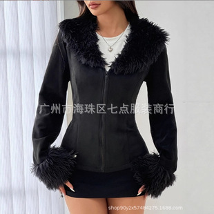 ����էښW���L�羳Ů�b�ﶬë�I�@������С��ë�q�����l������