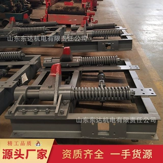 QZC6矿用气动阻车器 体积小 重量轻 使用简单矿用气动阻车器