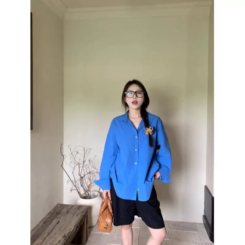 2025 новая женская весенне-летняя внутренняя одежда, уникальная и шикарная высококачественная синяя рубашка-куртка, топ с длинными рукавами, защита от солнца
