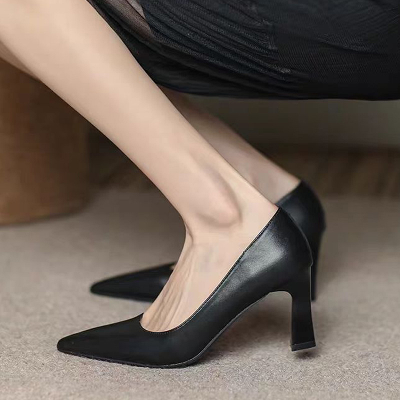 Black Chunky High Heels for Women, Professional Commuting Versatile Wide-Fit Elegant Shoes for Long Standing, Shallow Mouth Interview Formal Shoes