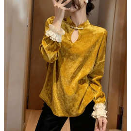 新中式卡其黄色丝绒衬衫女2025独特超好看木耳边拼接盘扣国风小衫